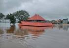 കനത്ത മഴയില്‍ ആലുവ ശിവക്ഷേത്രം മുങ്ങി ; പെരിയാറിലെ ജലനിരപ്പുയര്‍ന്നു