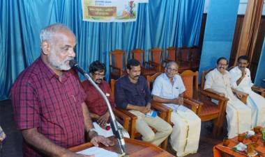 സംസ്‌കാരങ്ങളുടെ വൈജാത്യങ്ങളിലൂടെയുള്ള ആശ്ലേഷണമാവണം പാരമ്പര്യം : പി.സുരേന്ദ്രന്‍