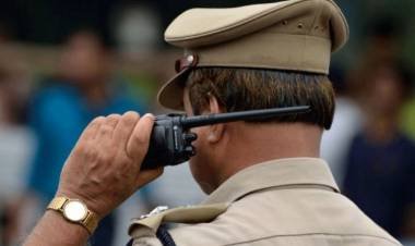 മദ്യപാനാസക്തിക്ക് വിധേയനായ ആൾക്ക് ട്രാഫിക് ചുമതല നൽകി, ചാലക്കുടി പോലീസ്