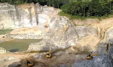 ഹരിത ട്രൈബ്യൂണൽ വിധി പാർട്ടിക്കും, സർക്കാരിനും വൻ തിരിച്ചടി