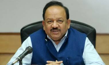 വൈ​റ​സി​ന്‍റെ ജ​നി​ത​ക​മാ​റ്റ​ത്തി​ല്‍ ആ​ശ​ങ്ക​വേ​ണ്ട, ജാ​ഗ്ര​ത​യു​ണ്ട്: കേ​ന്ദ്ര ആ​രോ​ഗ്യ​മ​ന്ത്രി