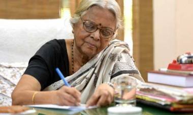 സുഗതകുമാരിയുടെ നില ഗുരുതരാവസ്ഥയില്;ശ്വസന പ്രക്രിയ പൂര്ണമായും വെന്റിലേറ്റര് സഹായത്തില്; മരുന്നുകളോട് പ്രതികരിക്കുന്നില്ലെന്നും ഡോക്ടര്മാര്