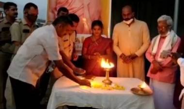 യാത്രികർക്ക് ചുക്കുകാപ്പിയുമായി, വേദ ശില- അജിതാ ജയ്ഷോർ