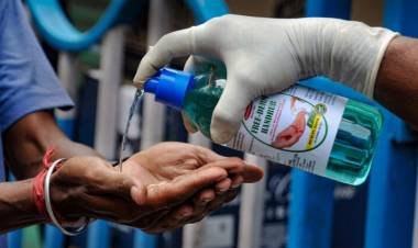 പോളിയോ വാക്സിന് പകരം കുട്ടികള്‍ക്ക് നല്‍കിയത് ഹാന്‍ഡ് സാനിറ്റൈസര്‍; മഹാരാഷ്ട്രയില്‍ മൂന്ന് നഴ്സുമാര്‍ക്ക് സസ്പെന്‍ഷന്‍