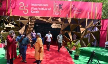 ഐഎഫ്‌എഫ്‌കെ: 20 പേര്‍ക്ക് കോവിഡ്; വൈറസ് ബാധ കണ്ടെത്തിയത് 1500 പേരെ പരിശോധിച്ചപ്പോള്‍; ബുധനാഴ്ച കൂടി ചലച്ചിത്ര അക്കാദമിയുടെ നേതൃത്വത്തില്‍ ഡെലിഗേറ്റുകള്‍ക്ക് കോവിഡ് പരിശോധന