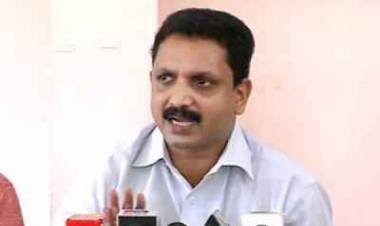 ബേബി റോഡരികിലിരുന്നു പറയുന്നത് കാര്യമാക്കേണ്ടതില്ല: കെ സുരേന്ദ്രന്‍ 