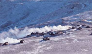 ചൈനീസ്‌ സൈന്യം ഫിംഗര്‍ 8 ലേക്ക് മടങ്ങി ; ചിത്രങ്ങള്‍ പുറത്തുവിട്ട് ഇന്ത്യന്‍ ആര്‍മി ; ഇന്ത്യന്‍ സൈന്യം  ഫിംഗര്‍ മൂന്നില്‍ തുടരും 