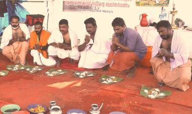 കോവിഡ് പോരാളികളായി സ്വർഗ്ഗം പൂകിയവർക്ക്, ബലി തർപ്പണം