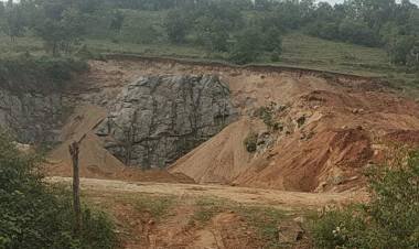 ക്വോറി മാഫിയകളുമായി വഴിവിട്ട ബന്ധം, BJP യിൽ കലഹം