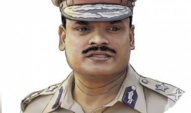 ADGP: വിജയ് സാഖറെ IPS വ്യവസായികളുടെ പാദസേവകനോ.?