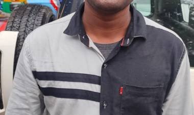  ബിനാനി പുരത്തു ഭൂഗർഭ അറയിൽ നിന്നും സ്പിരിറ്റ്‌ കണ്ടെടുത്ത കേസിൽ സ്പിരിറ്റ്‌ എത്തിച്ച ഡ്രൈവർ പിടിയിൽ.