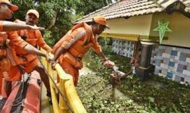 മഴക്കെടുത്തിയില്‍ ദുരിതാശ്വാസ പ്രവര്‍ത്തനങ്ങള്‍ക്കായി ദേശീയ ദുരന്തനിവാരണ സേനയുടെ 21 അംഗം ഇന്ന് എത്തിച്ചേരും