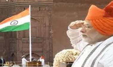 പ്രധാനമന്ത്രിയുടെ ആഹ്വാനത്താല്‍ നടപ്പിലാക്കിയ ഹര്‍ ഘര്‍ തിരംഗ ആഘോഷം മൂലം രാജ്യത്തിന് ഉണ്ടായത് 500 കോടി രൂപയുടെ ബിസിനസ്സ്