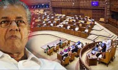 സംസ്ഥാനത്ത് പണം വച്ചുള്ള റമ്മിയടക്കമുള്ള ഓണ്‍ലൈന്‍ ഗെയിമുകള്‍ നിയന്ത്രിക്കുന്നതിനുള്ള നിയമഭേദഗതി സര്‍ക്കാറിന്റെ പരിഗണനയിലെന്ന മുഖ്യമന്ത്രി