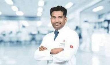 നഗരത്തിലെ കുപ്രസിദ്ധമായ ഗതാഗത കുരുക്കില്‍ കാര്‍ പെട്ടപ്പോള്‍ ശസ്ത്രക്രിയ നടത്താനായി ഡോക്ടര്‍ ഓടിയത് മൂന്ന് കിലോമീറ്റര്‍