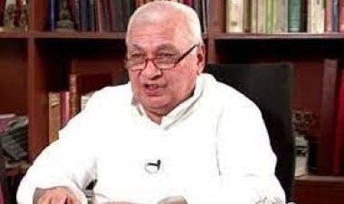 അഞ്ച് ബില്ലുകളില്‍ ഒപ്പ് വെച്ച് ഗവര്‍ണര്‍, വിവാദ ബില്ലുകളില്‍ ഒപ്പുവെയ്ക്കാന്‍ മന്ത്രിമാരോ സെക്രട്ടറിയോ നേരിട്ടെത്തണം ; ഗവര്‍ണര്‍ ദില്ലിക്ക്