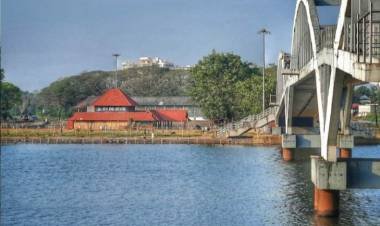 ആലുവ ശിവരാത്രിയും ആലോഷങ്ങളും വിവാദത്തിലാക്കി കലുഷിതമാക്കാൻ നീക്കമോ?