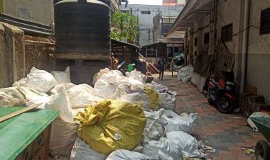 ശുചിത്വവും, സുരക്ഷിതത്വവും ഞങ്ങൾക്ക് ബാധകമല്ല, അങ്കമാലി മുനിസിപ്പാലിറ്റി കാര്യാലയം