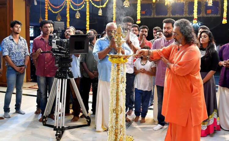 മലയാള ചലചിത്ര ഗാനരചനാ ശാഖയിലേയ്ക്ക് ഒരു പ്രതിഭ കൂടി