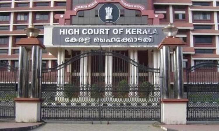 ചെറിയ കുറ്റത്തിന്​ ആദ്യമായി കേസില്‍പെടുന്നവര്‍ക്ക്‌ മാപ്പുനല്‍കാന്‍ സമൂഹത്തിന്‍റെ  ​മനോഭാവം തടസം -ഹൈകോടതി