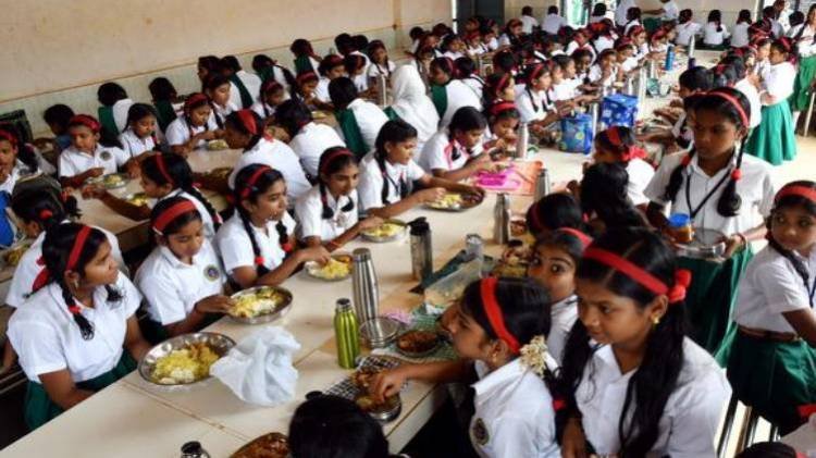 സ്കൂളുകളിൽ ഇനി ഭക്ഷ്യക്കിറ്റിന് പകരം ഭക്ഷ്യ കൂപ്പൺ