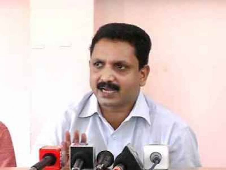 ബേബി റോഡരികിലിരുന്നു പറയുന്നത് കാര്യമാക്കേണ്ടതില്ല: കെ സുരേന്ദ്രന്‍ 