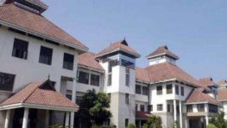 കാലടി സര്‍വകലാശാലയില്‍ ഇടത് സംഘടനാ നേതാവിനായി പുതിയ തസ്തിക സൃഷ്ടിക്കാന്‍ നീക്കം
