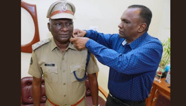 മുന്‍ ഫുട്‌ബോള്‍ താരങ്ങളടക്കമുള്ള കായികതാരങ്ങള്‍ക്ക് അംഗീകാരം