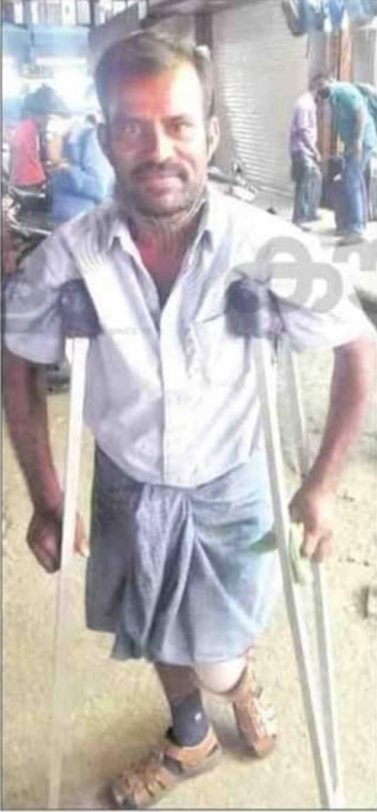 കളഞ്ഞുകിട്ടിയ സ്വർണാഭരണം ഉടമയ്ക്ക് നൽകി   ഭിക്ഷാടകന്റെ സത്യസന്ധത
