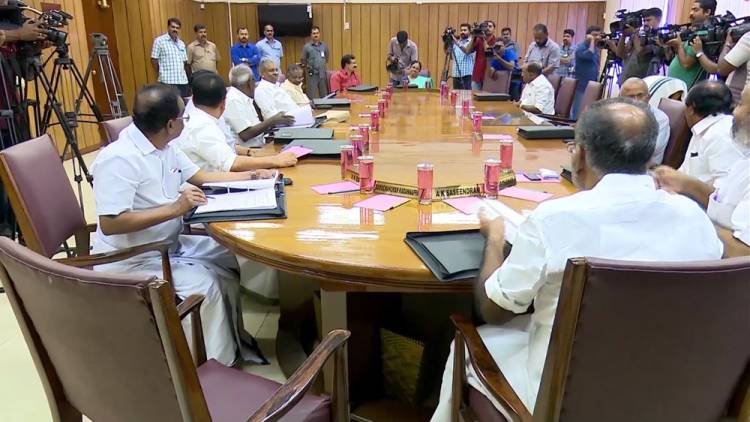 പൗരത്വ വിഷയത്തിലെ സമരങ്ങളുമായി ബന്ധപ്പെട്ട കേസുകള്‍ പിന്‍വലിക്കാന്‍ തീരുമാനം