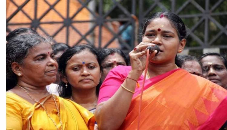 പ്രധാനമന്ത്രി ആവാസ് യോജനയുടെ പേര് മാറ്റി പിണറായി ലൈഫ് മിഷനെന്നാക്കി; വീട് കിട്ടിയവർക്ക് ഇതറിയാം ശോഭാ സുരേന്ദ്രൻ