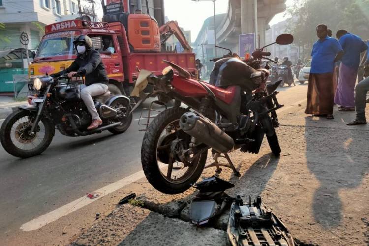 കൊച്ചി എളങ്കുളത്ത് അപകടവളവില്‍ യുവാവ് മരിച്ചു; 9 യുവാക്കളുടെ ജീവനെടുത്തത് ഏഴു മാസത്തിനുള്ളില്‍