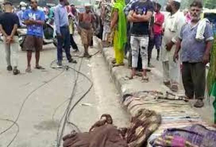 ഡിവൈഡറില്‍ ഉറങ്ങിക്കിടന്നവരുടെ മുകളിലേക്ക് ട്രക്ക് പാഞ്ഞുകയറി നാല് പേര്‍ മരിച്ചു