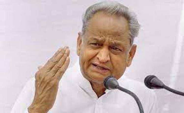 എല്ലാം വാരി പിടിക്കുന്ന രീതിക്ക് മാറ്റം വരുന്നില്ല ;  അരങ്ങേറ്റത്തില്‍ പിഴച്ച് ഗെഹ് ലോട്ട്
