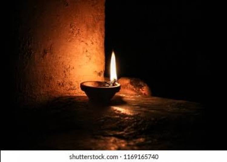 സന്ധ്യാ ദീപം ജ്വലിപ്പിക്കുന്നത് " കരി ഓയിലിൽ, പ്രാർത്ഥനയിലൂടെ ലഭിക്കുന്നത് മാരക രോഗങ്ങൾ