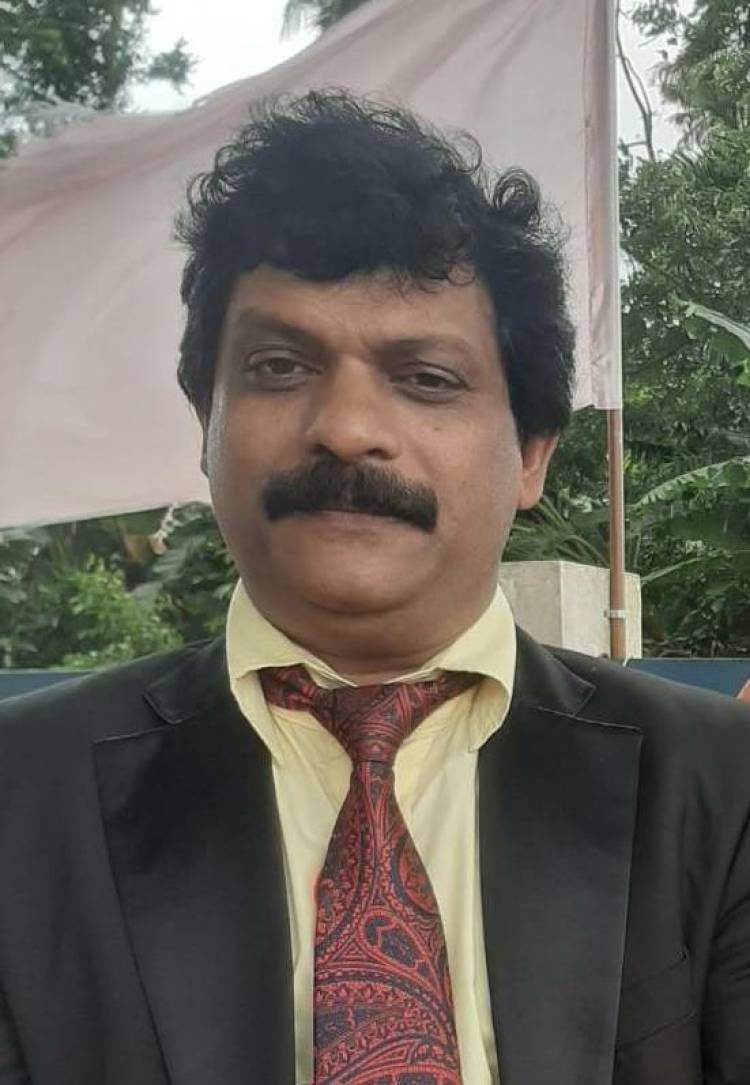 HRF    ഹ്യൂമൻ റൈറ്റ്സ്  ഫൌണ്ടേഷൻ എന്ന മനുഷ്യാവകാശ സംഘടനയുടെ മറവിൽ വീട്ടമ്മയെ കബളിപ്പിച്ചു പണം തട്ടിയ, മുജീബ് റഹ്മാൻ അഹമ്മദ് എന്നയാൾക്കെതിരെ കലക്ടർക്ക്    പരാതി