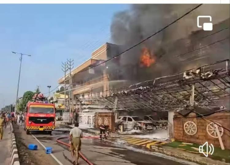 ന്യൂ ഇയർ കുറീസ് അഗ്നിബാധ, കത്തിയതോ, കത്തിച്ചതോ?,ദുരുഹത മറ നീക്കി പുറത്ത് വരുമോ?